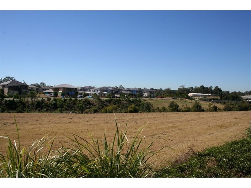 8  Brinley Place, Sinnamon Park QLD 4073