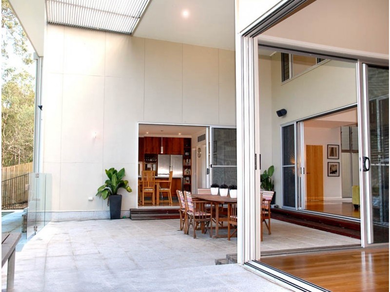 99 Gunnin Street, Fig Tree Pocket QLD 4069