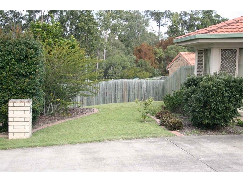 4  Whipbird Place, Doolandella QLD 4077