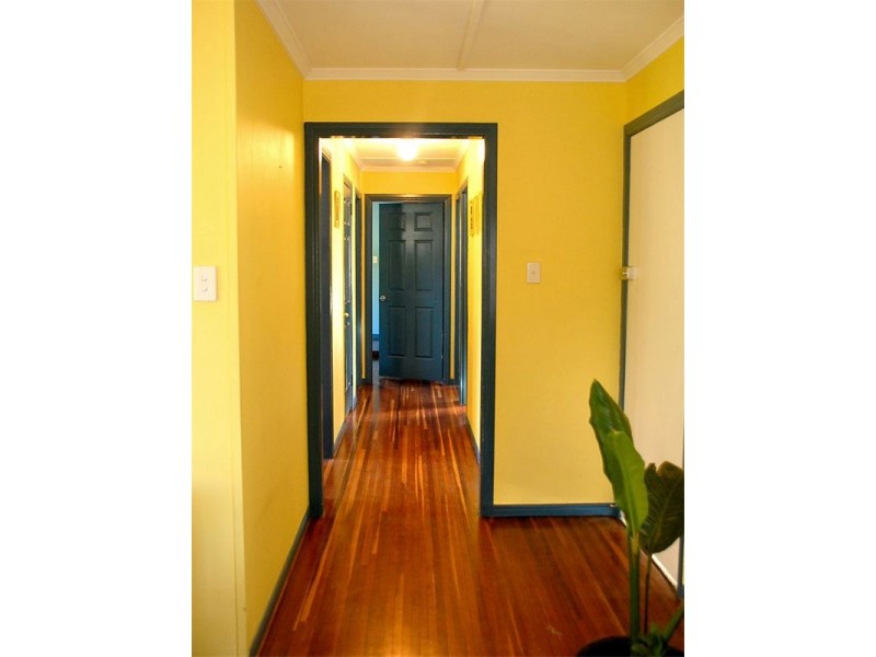 11  Ingham Street, Oxley QLD 4075