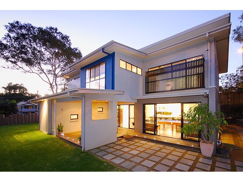 2  Victoria Avenue, Chelmer QLD 4068