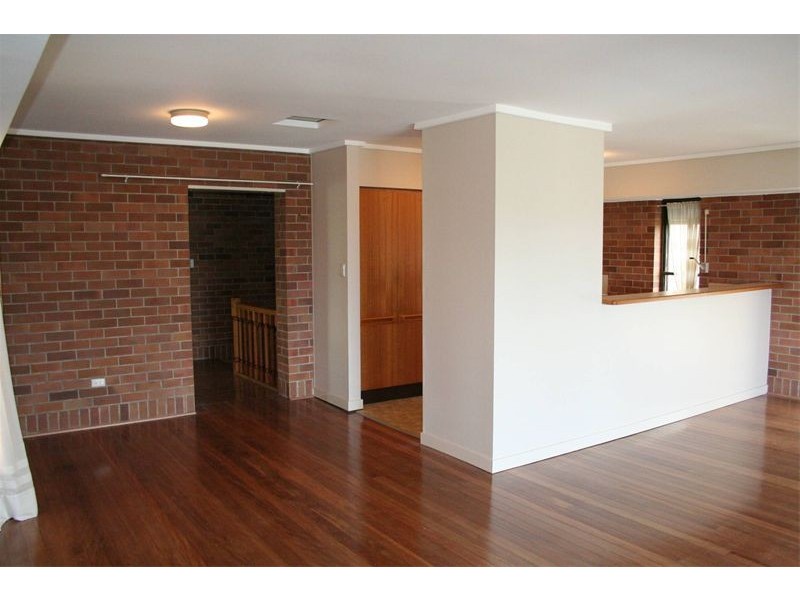 206  Swann Road, Taringa QLD 4068