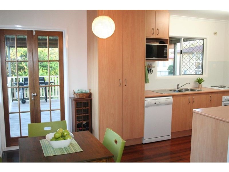 85  Irwin Terrace, Oxley QLD 4075