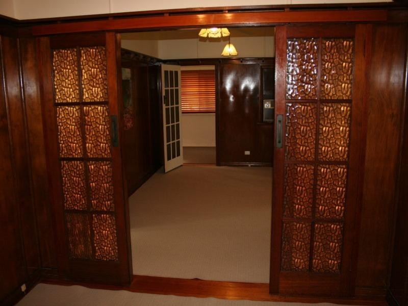 155  Verney Road East, Graceville QLD 4075