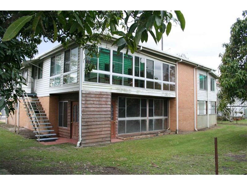 28  Churchill Street, Graceville QLD 4075