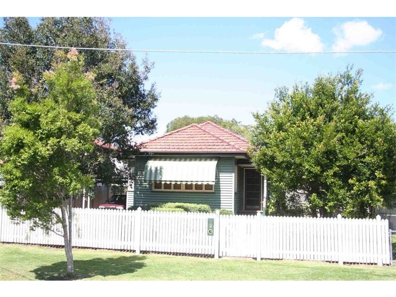 46  Crawford Road, Chelmer QLD 4068