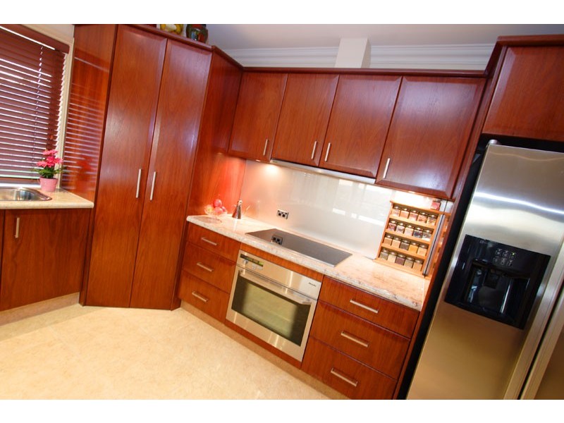 119 Gibson Crescent, Bellbowrie QLD 4070