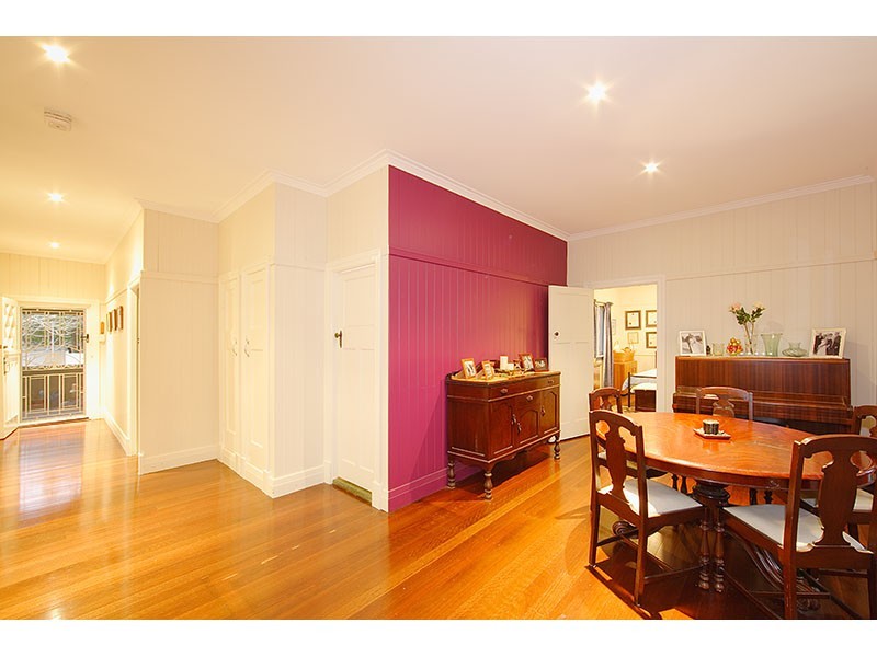 14  Woodberry Avenue, Sherwood QLD 4075