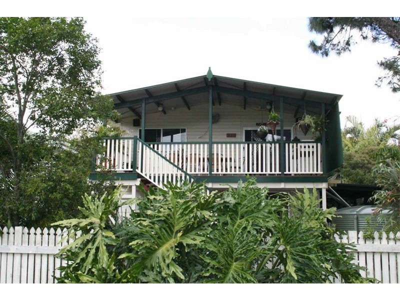 10  Lawson Street, Oxley QLD 4075