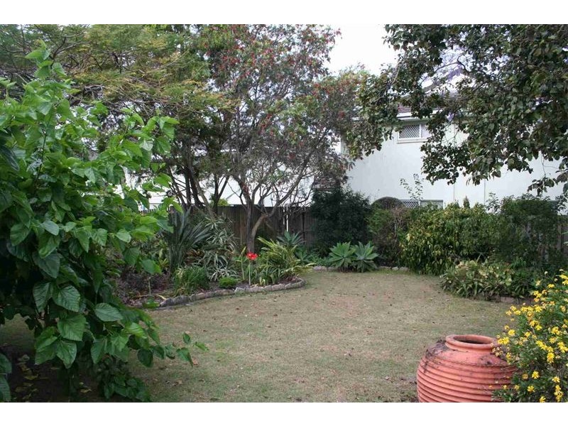 44  Skew Street, Sherwood QLD 4075