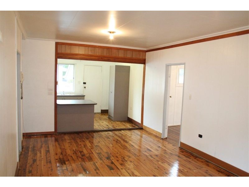 42  Lancelot Street, Tennyson QLD 4105