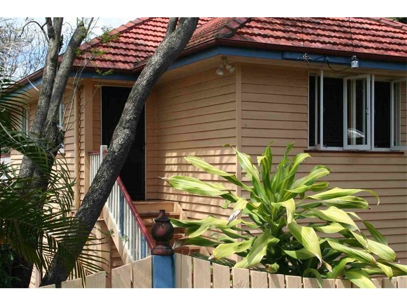 31  Calston Street, Oxley QLD 4075