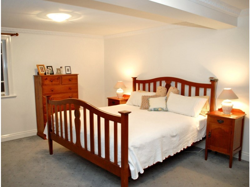 23 Verney Road West, Graceville QLD 4075