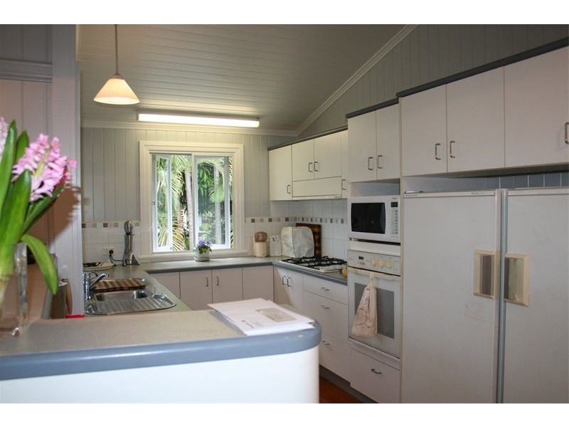 26 Mortlake Road, Graceville QLD 4075