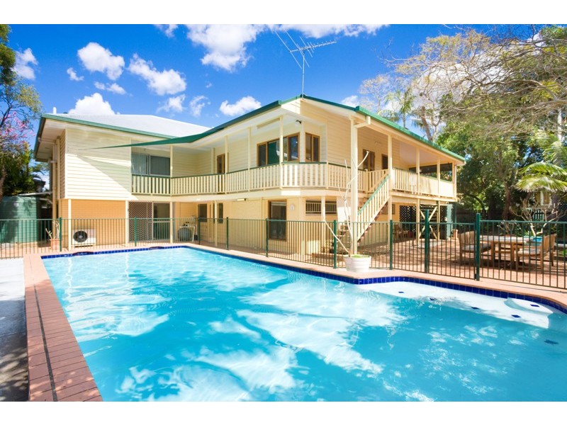 75  Mortlake Road, Graceville QLD 4075