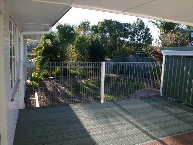 73 Manchester Terrace, Indooroopilly QLD 4068