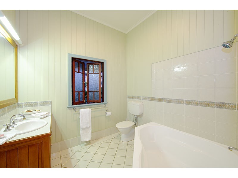 97 Hassall Street, Corinda QLD 4075