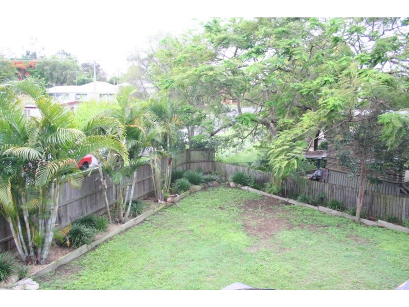 73  William Terrace, Oxley QLD 4075