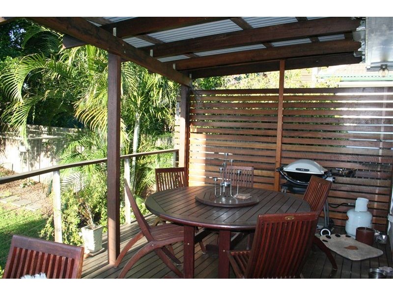 53A  Camelot Street, Tennyson QLD 4105