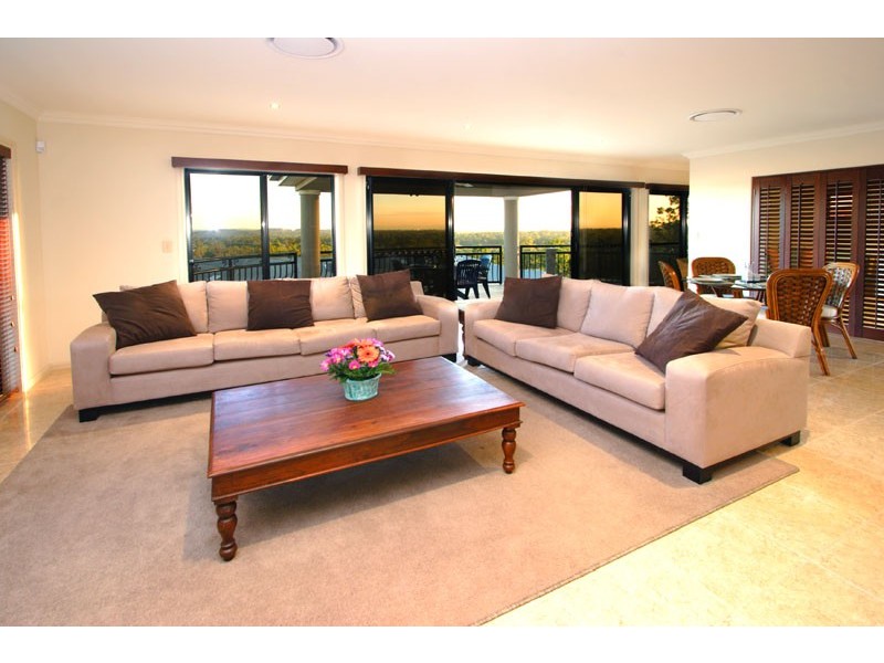 119 Gibson Crescent, Bellbowrie QLD 4070