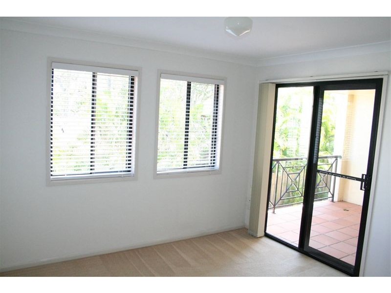 4/40 Wilton Terrace, Yeronga QLD 4104