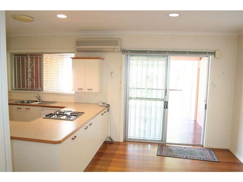 24  Hazelmere Parade, Sherwood QLD 4075