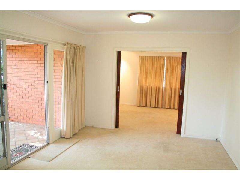 24  Hazelmere Parade, Sherwood QLD 4075