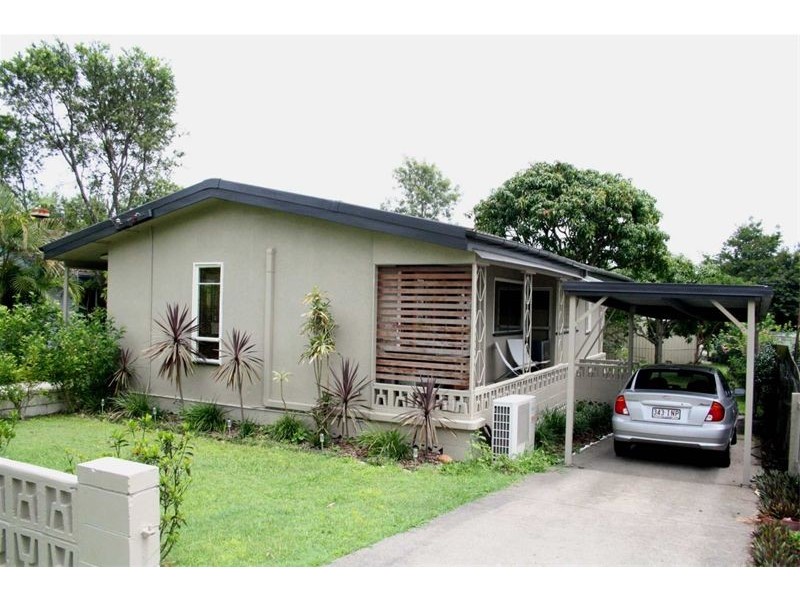 18  Kendall Street, Oxley QLD 4075