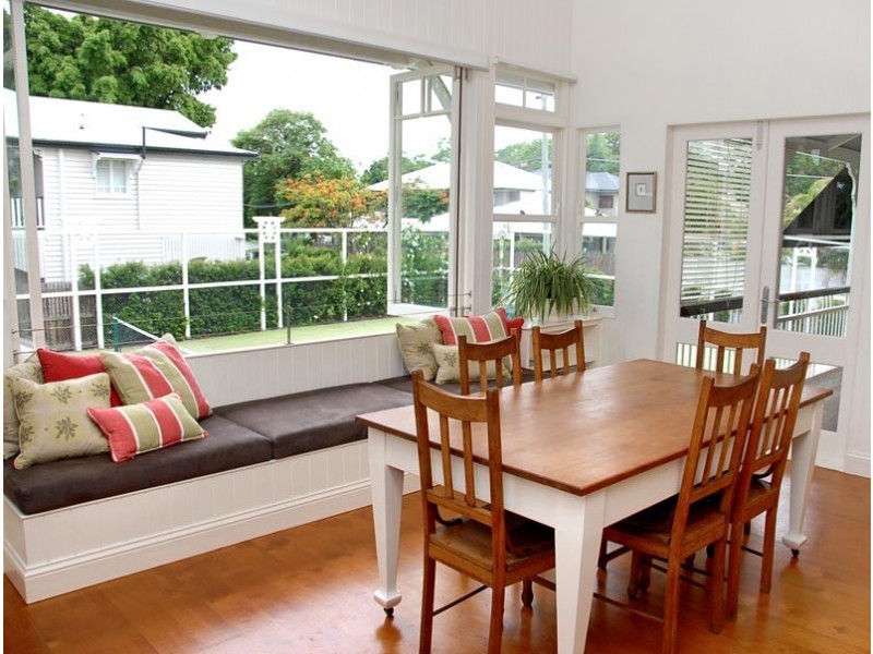 42 Molonga Terrace, Graceville QLD 4075