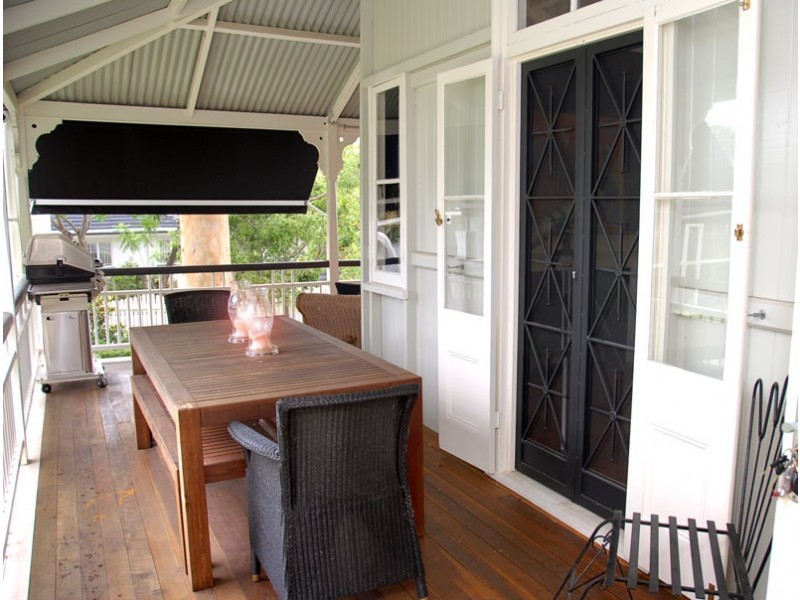 42 Molonga Terrace, Graceville QLD 4075