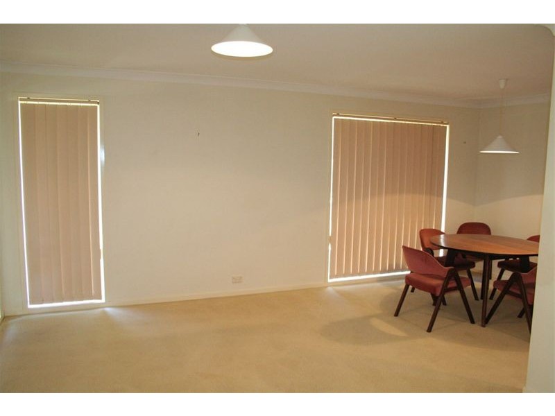 2 Kurrajong Street, Durack QLD 4077