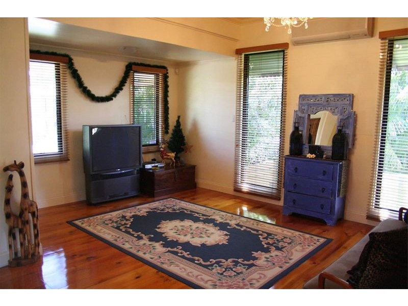 75 Borden Street, Sherwood QLD 4075