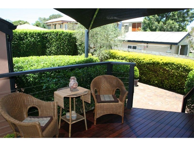 75 Borden Street, Sherwood QLD 4075