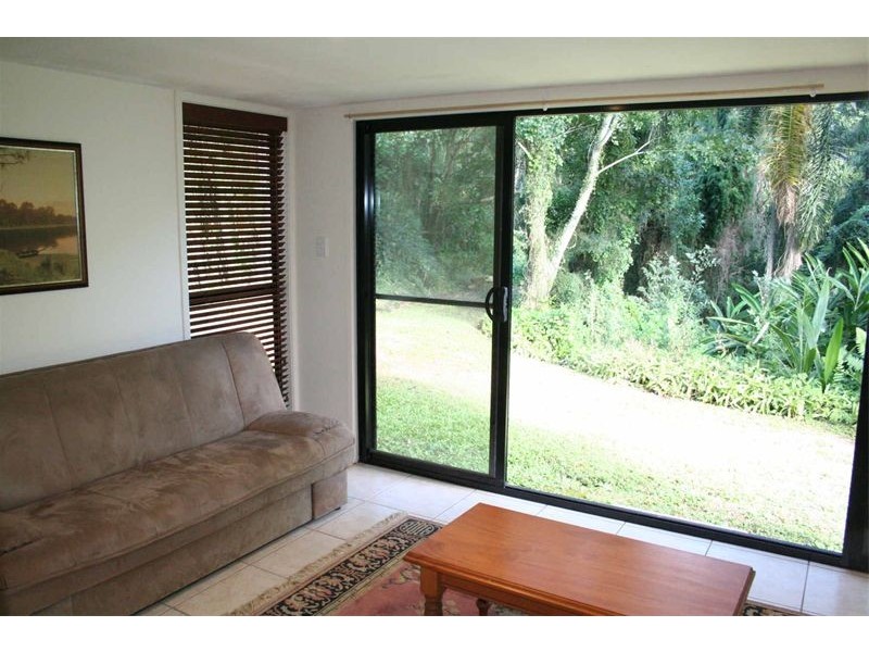 102 Hilda Street, Corinda QLD 4075