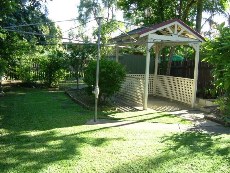 45  Plumer Street, Sherwood QLD 4075