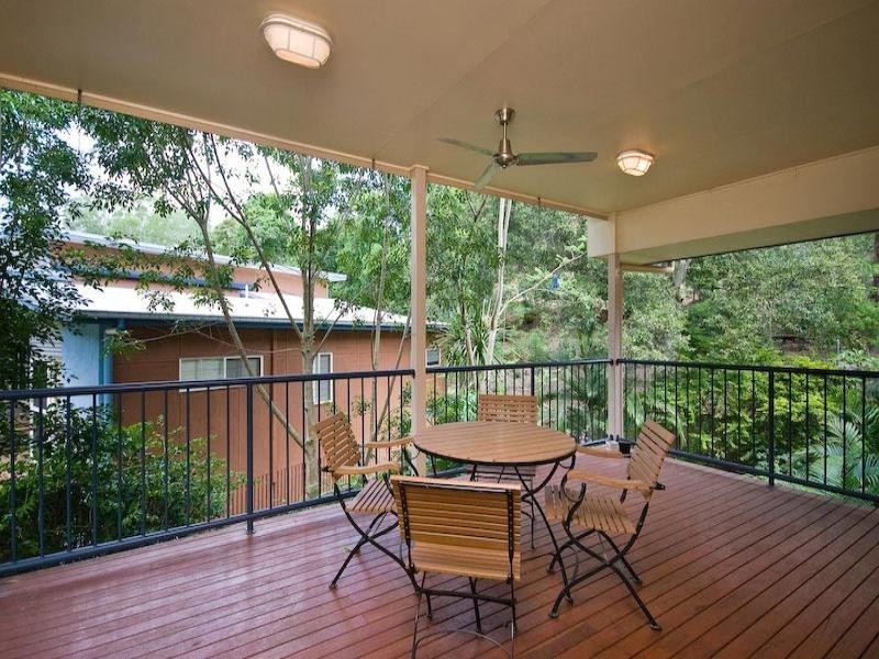 12  Aaron Place, Indooroopilly QLD 4068