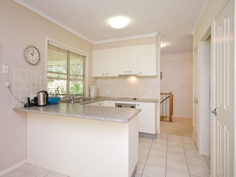 12  Aaron Place, Indooroopilly QLD 4068