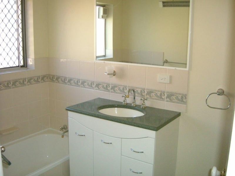 12/124  Station Road, Indooroopilly QLD 4068