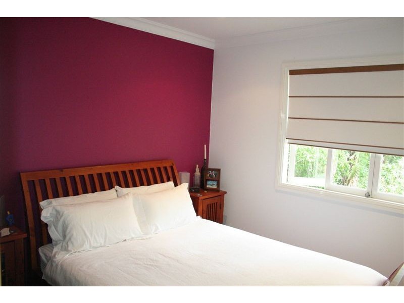 92 Taringa Parade, Indooroopilly QLD 4068