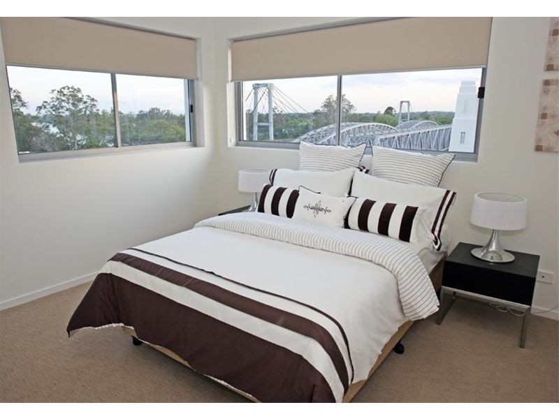 803/30  Riverview Terrace, Indooroopilly QLD 4068