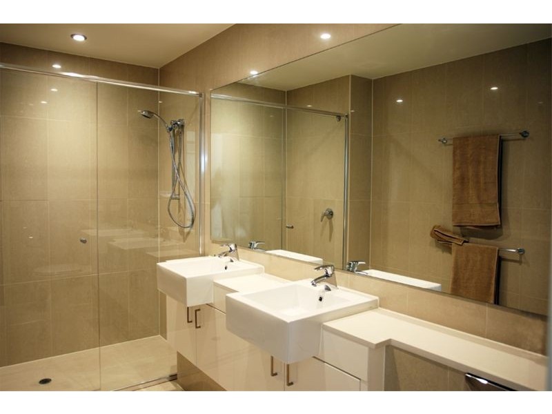803/30  Riverview Terrace, Indooroopilly QLD 4068