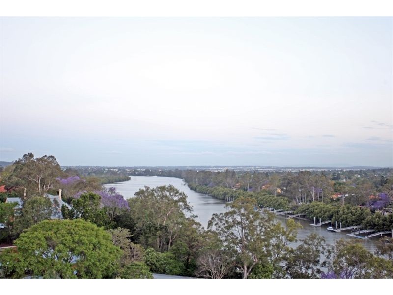 802/30 Riverview Terrace, Indooroopilly QLD 4068