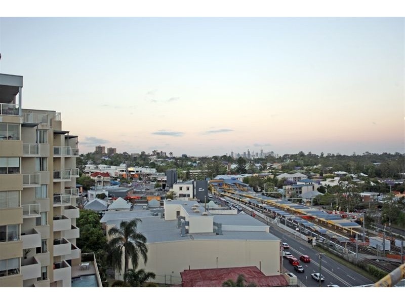 802/30 Riverview Terrace, Indooroopilly QLD 4068