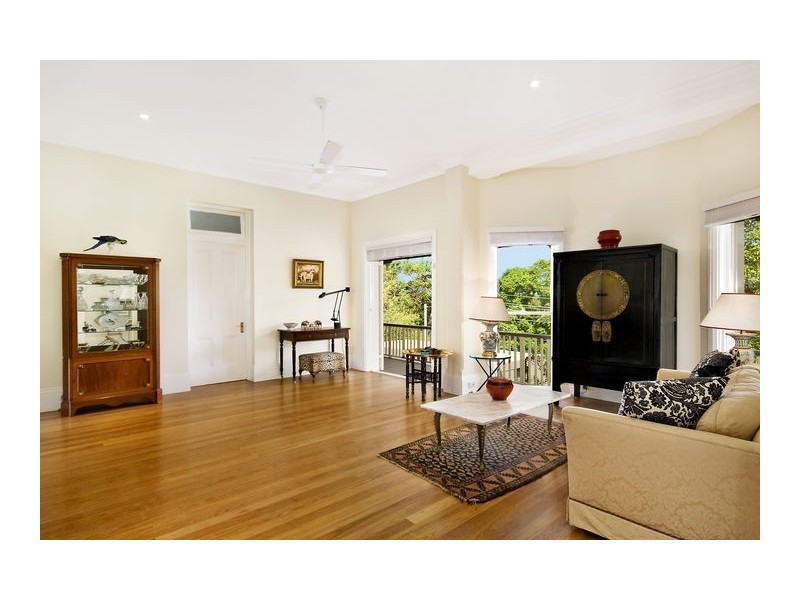 16 Sarner Road, Greenwich NSW 2065