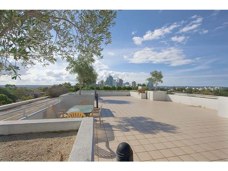 18/552 Pacific Highway, Chatswood NSW 2067