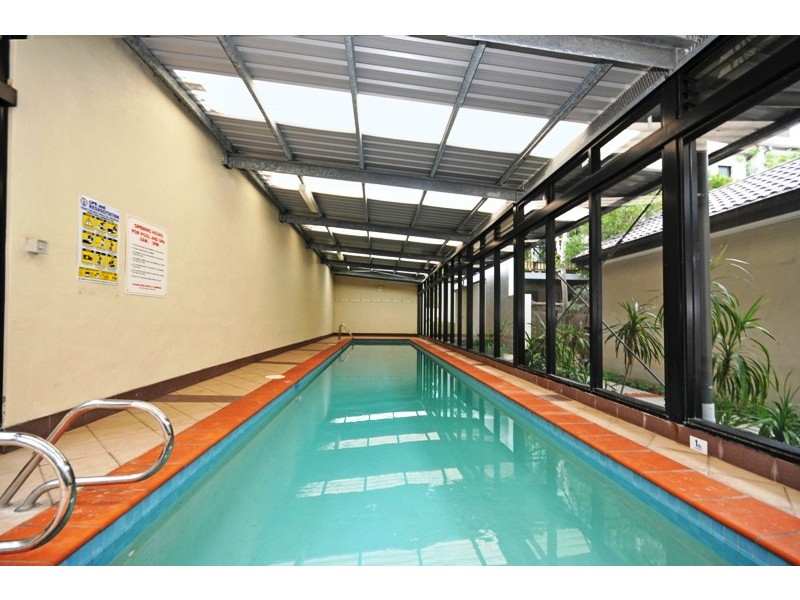 2 Walkers Drive, Lane Cove NSW 2066