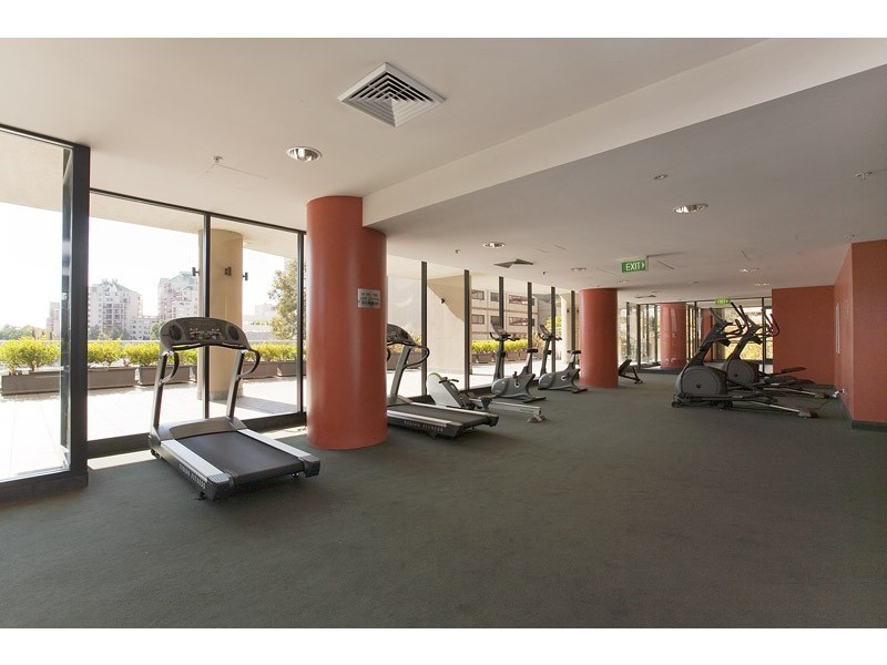 2×01/1 Sergeants Lane, St Leonards NSW 2065