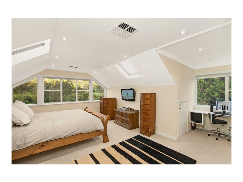 51 River Avenue, Chatswood West NSW 2067