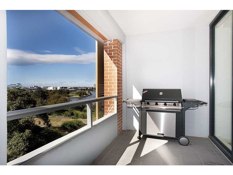 611/4 Brodie Spark Drive, Wolli Creek NSW 2205