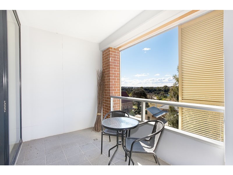 611/4 Brodie Spark Drive, Wolli Creek NSW 2205